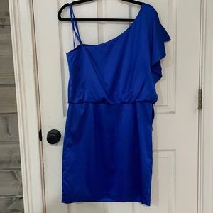 Beautiful blue short dress
